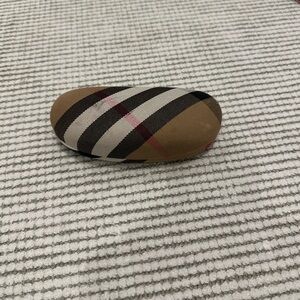 Burberry Rimless Sunglasses Y2K black Tint with Case Vintage 2000s authentic